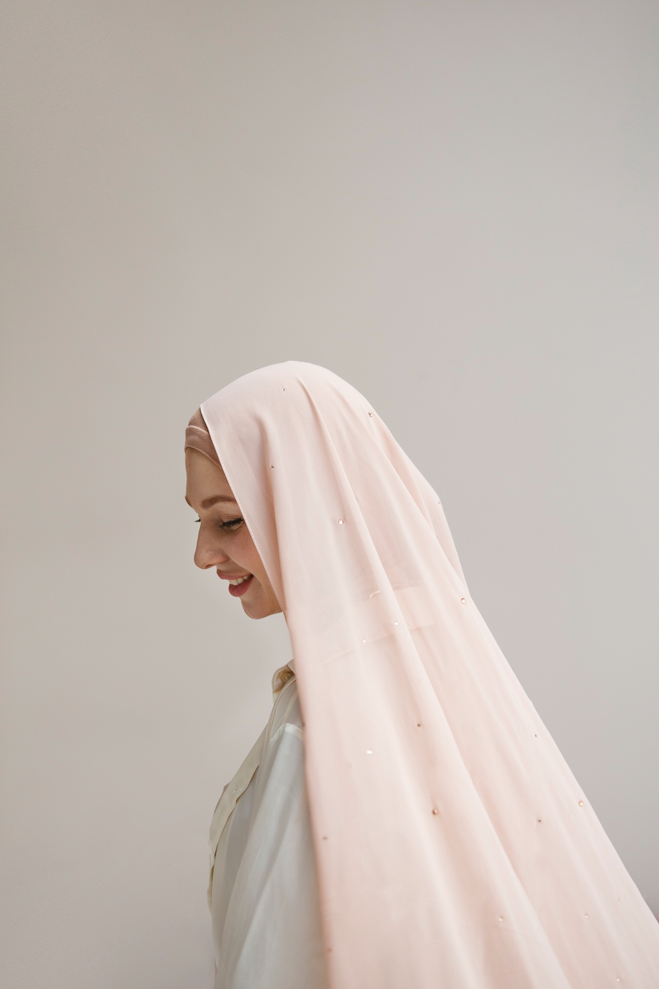beautiful-woman-wearing-hijab (3)