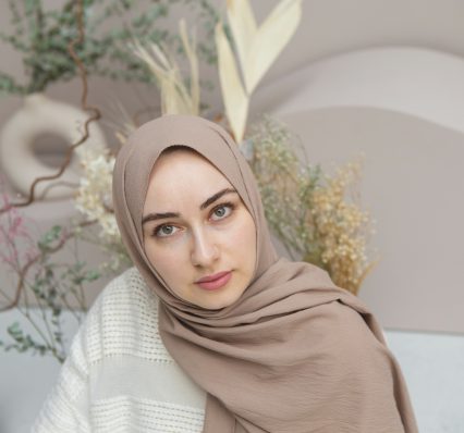 beautiful-woman-wearing-hijab (5)