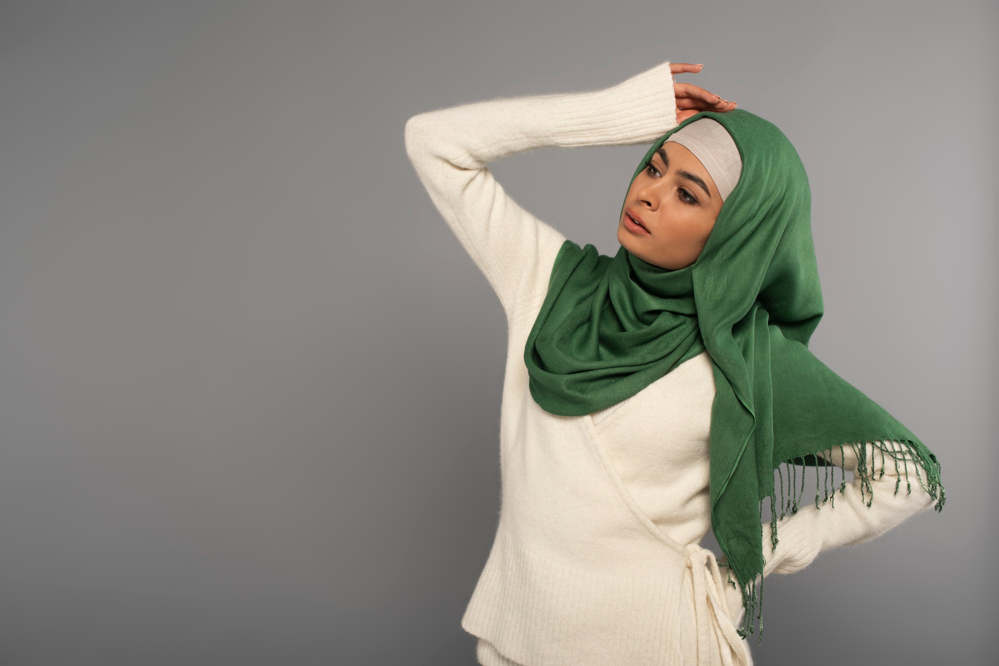 portrait-woman-wearing-hijab-isolated (1)
